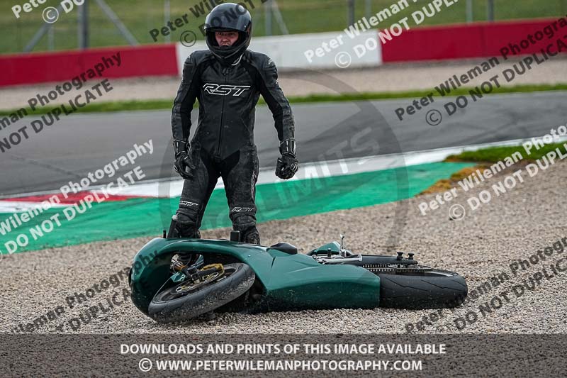 donington no limits trackday;donington park photographs;donington trackday photographs;no limits trackdays;peter wileman photography;trackday digital images;trackday photos
